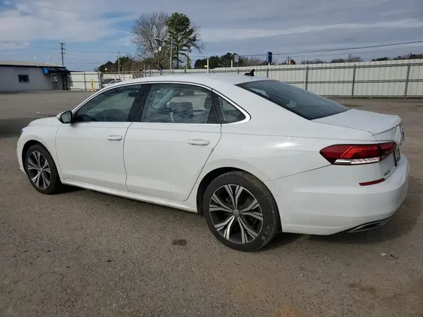 1VWSA7A35NC000666 2022 VOLKSWAGEN PASSAT - Image 2