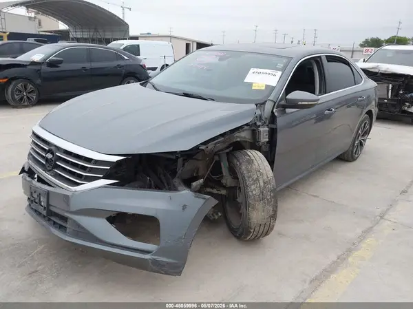 1VWSA7A35NC001574 2022 VOLKSWAGEN PASSAT - Image 2