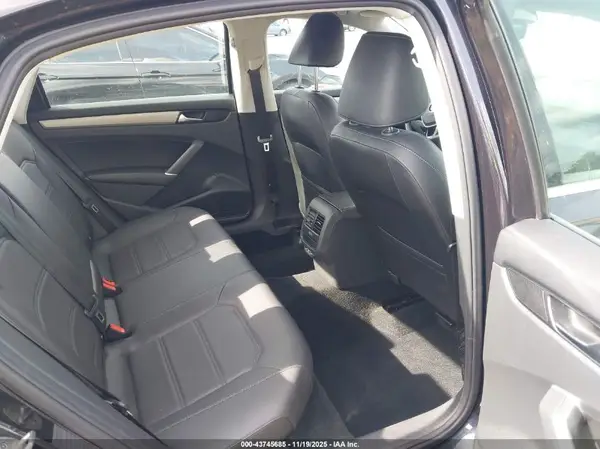 1VWSA7A35NC008105 2022 VOLKSWAGEN PASSAT - Image 8