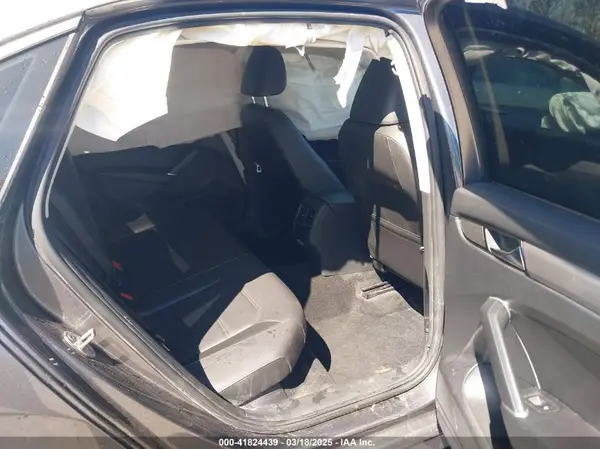 1VWSA7A36MC000433 2021 VOLKSWAGEN PASSAT - Image 8