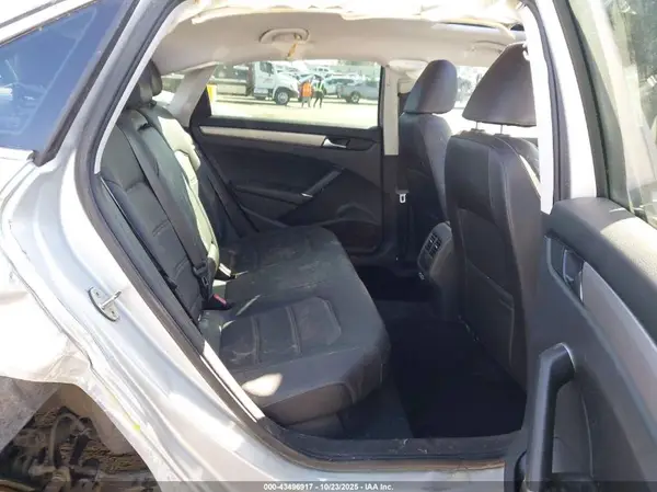 1VWSA7A36MC010167 2021 VOLKSWAGEN PASSAT - Image 8
