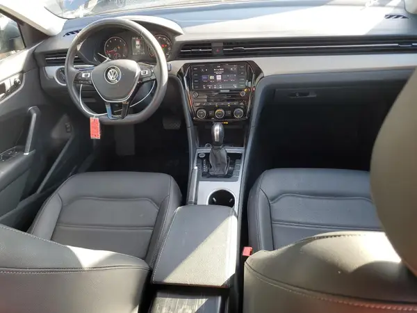 1VWSA7A36MC015613 2021 VOLKSWAGEN PASSAT - Image 8