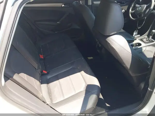 1VWSA7A36NC001874 2022 VOLKSWAGEN PASSAT - Image 8