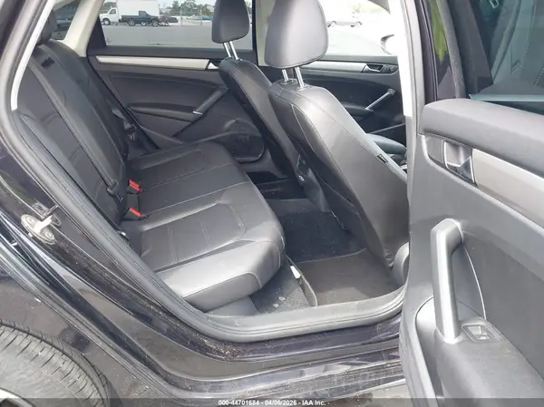 1VWSA7A36NC006590 2022 VOLKSWAGEN PASSAT - Image 8