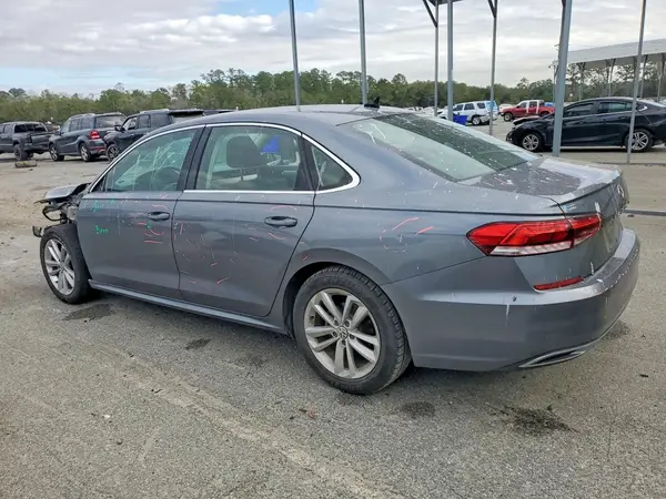 1VWSA7A37LC006739 2020 VOLKSWAGEN PASSAT - Image 2