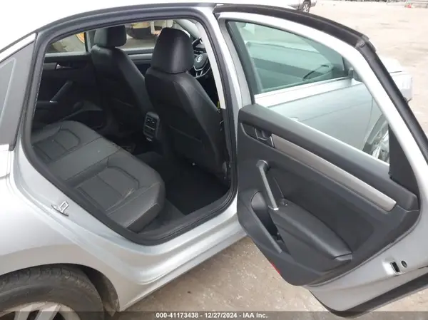 1VWSA7A37LC020706 2020 VOLKSWAGEN PASSAT - Image 8