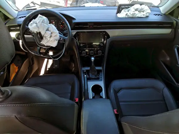 1VWSA7A37MC002465 2021 VOLKSWAGEN PASSAT - Image 8