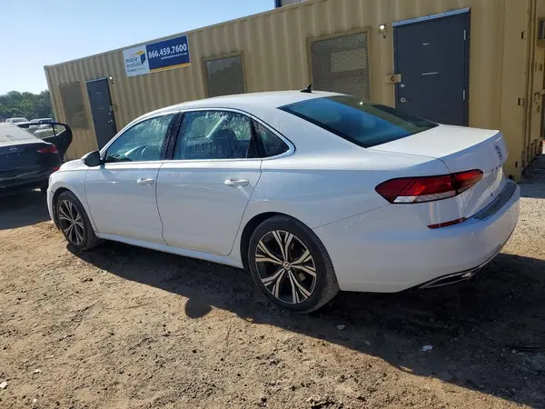 1VWSA7A37MC012493 2021 VOLKSWAGEN PASSAT - Image 2