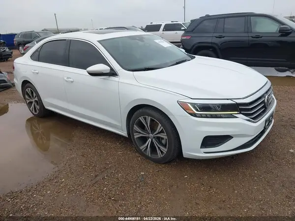 1VWSA7A37MC016219 2021 VOLKSWAGEN PASSAT - Image 1