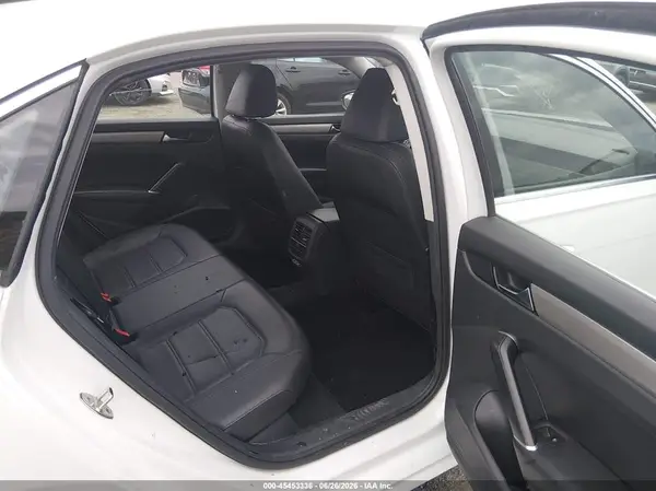 1VWSA7A37MC016916 2021 VOLKSWAGEN PASSAT - Image 8