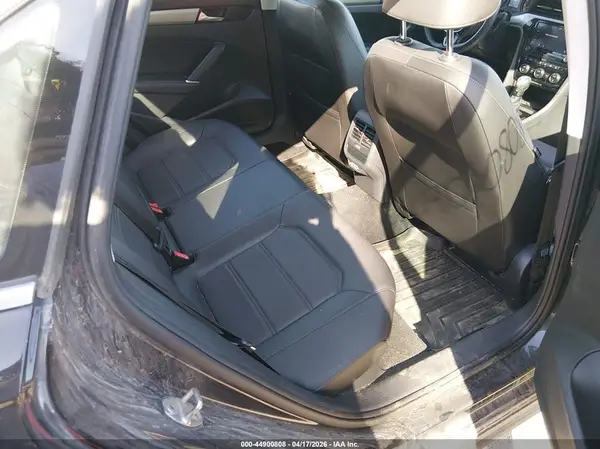 1VWSA7A37NC001544 2022 VOLKSWAGEN PASSAT - Image 8