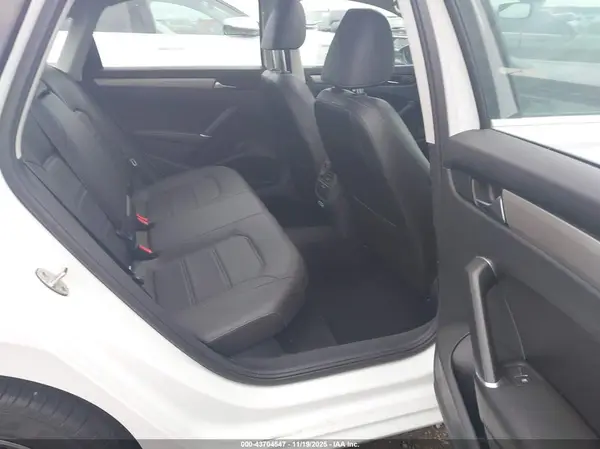 1VWSA7A37NC005416 2022 VOLKSWAGEN PASSAT - Image 8
