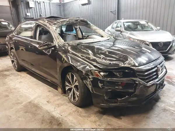 1VWSA7A37NC006100 2022 VOLKSWAGEN PASSAT - Image 1