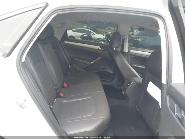 1VWSA7A38LC009424 2020 VOLKSWAGEN PASSAT - Image 8