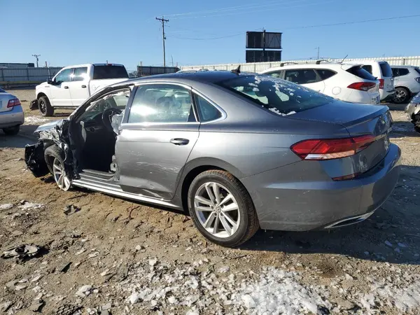 1VWSA7A38LC015112 2020 VOLKSWAGEN PASSAT - Image 2