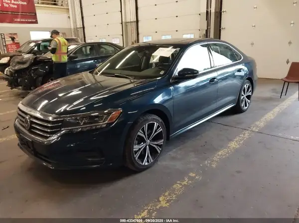 1VWSA7A38MC007948 2021 VOLKSWAGEN PASSAT - Image 2