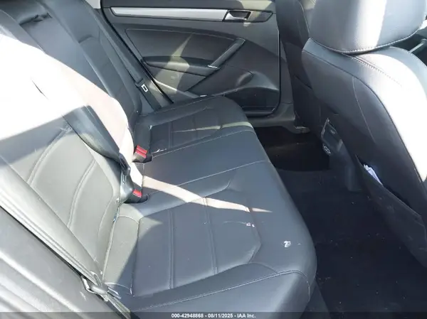 1VWSA7A38MC012664 2021 VOLKSWAGEN PASSAT - Image 8
