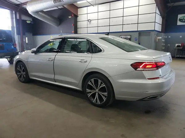 1VWSA7A38MC012874 2021 VOLKSWAGEN PASSAT - Image 2