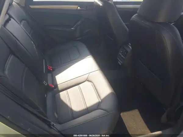 1VWSA7A38MC012907 2021 VOLKSWAGEN PASSAT - Image 8