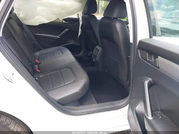 1VWSA7A38MC014396 2021 VOLKSWAGEN PASSAT - Image 8