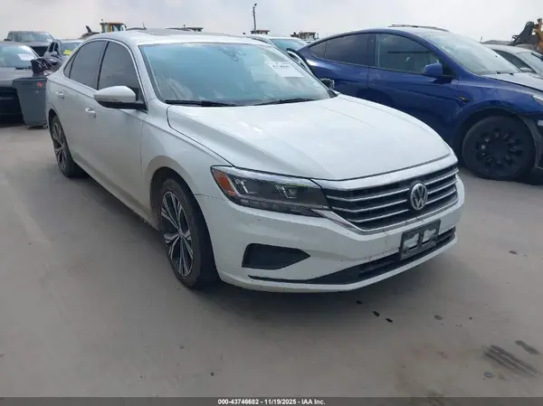 1VWSA7A38MC017945 2021 VOLKSWAGEN PASSAT - Image 1