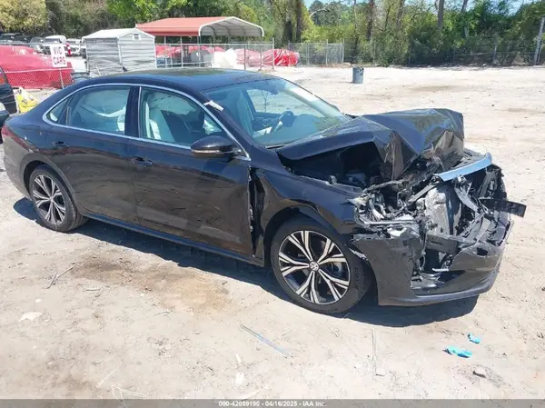 1VWSA7A38NC001715 2022 VOLKSWAGEN PASSAT - Image 1