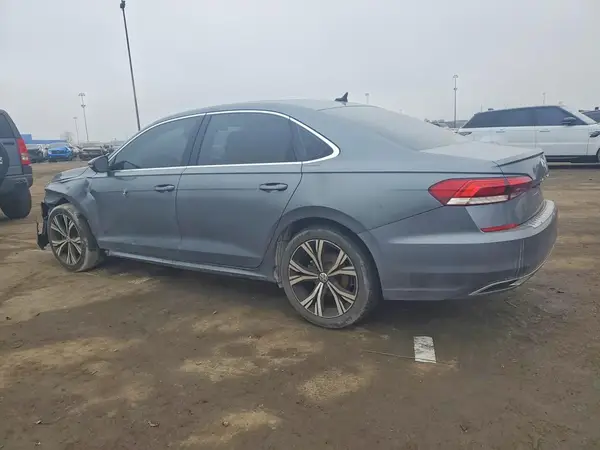 1VWSA7A38NC003383 2022 VOLKSWAGEN PASSAT - Image 2