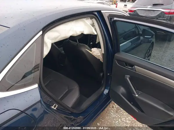 1VWSA7A38NC003531 2022 VOLKSWAGEN PASSAT - Image 8