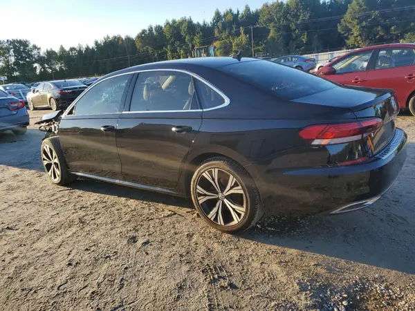 1VWSA7A38NC004257 2022 VOLKSWAGEN PASSAT - Image 2