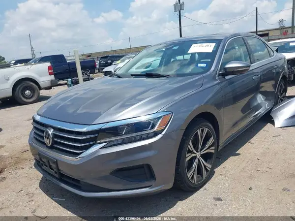 1VWSA7A38NC009376 2022 VOLKSWAGEN PASSAT - Image 2