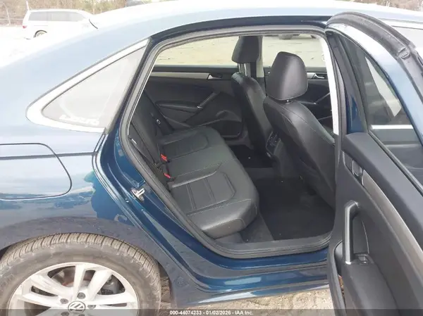 1VWSA7A39LC007097 2020 VOLKSWAGEN PASSAT - Image 8