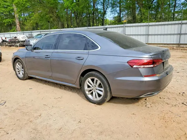 1VWSA7A39LC016057 2020 VOLKSWAGEN PASSAT - Image 2