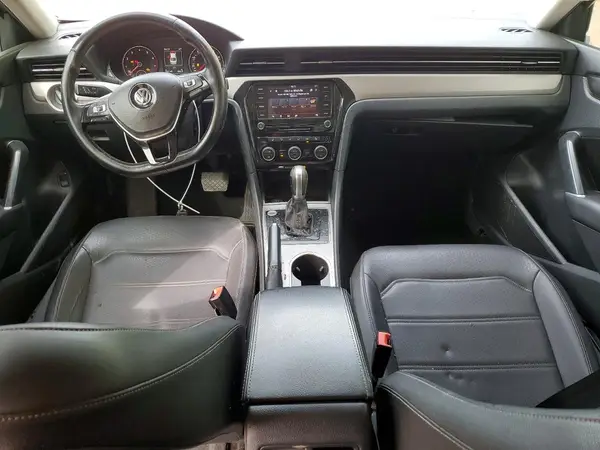 1VWSA7A39LC016057 2020 VOLKSWAGEN PASSAT - Image 8