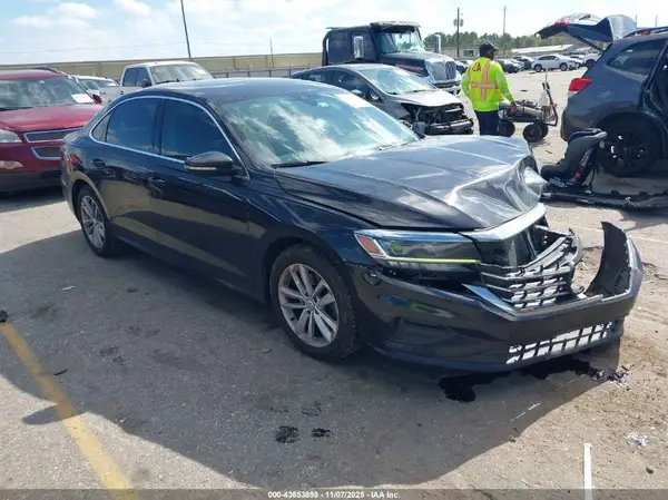 1VWSA7A39LC017256 2020 VOLKSWAGEN PASSAT - Image 1