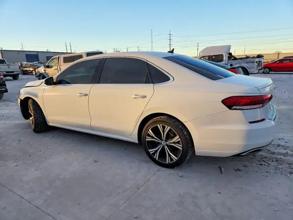 1VWSA7A39MC006937 2021 VOLKSWAGEN PASSAT - Image 2