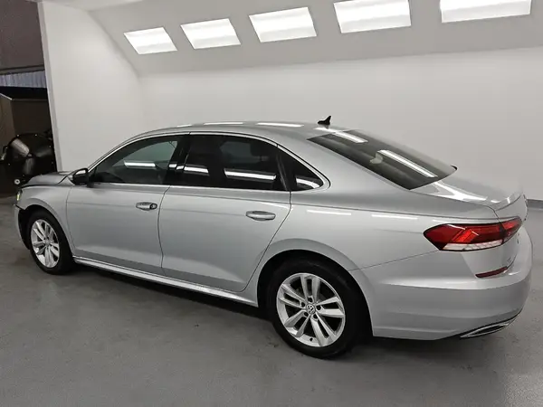 1VWSA7A3XLC014009 2020 VOLKSWAGEN PASSAT - Image 2