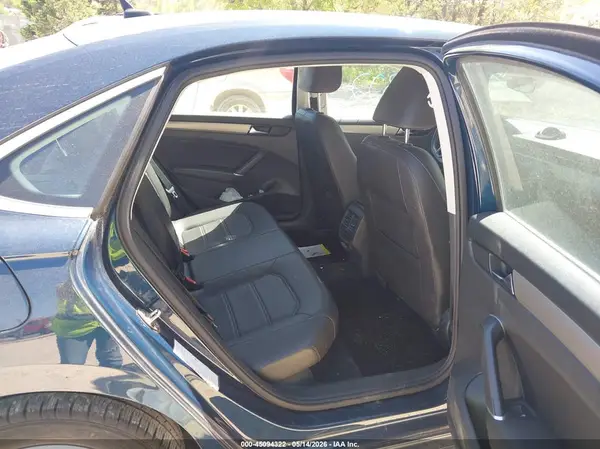 1VWSA7A3XLC015340 2020 VOLKSWAGEN PASSAT - Image 8