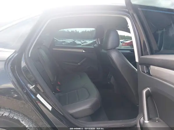 1VWSA7A3XLC016049 2020 VOLKSWAGEN PASSAT - Image 8