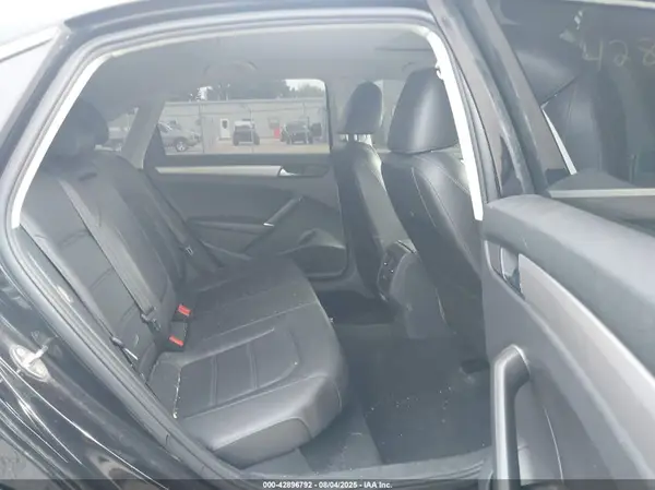 1VWSA7A3XMC002430 2021 VOLKSWAGEN PASSAT - Image 8