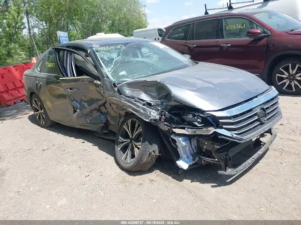 1VWSA7A3XMC007790 2021 VOLKSWAGEN PASSAT - Image 1