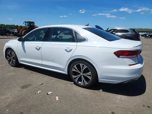 1VWSA7A3XMC017705 2021 VOLKSWAGEN PASSAT - Image 2