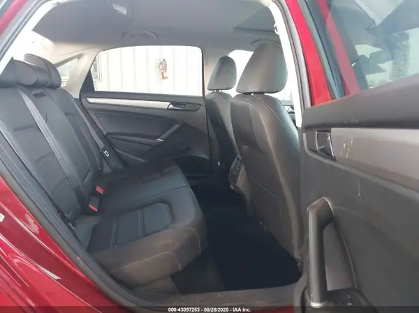 1VWSA7A3XMC018742 2021 VOLKSWAGEN PASSAT - Image 8