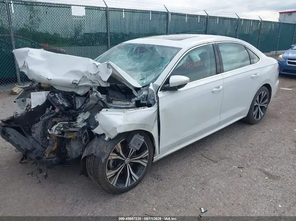 1VWSA7A3XMC018983 2021 VOLKSWAGEN PASSAT - Image 2