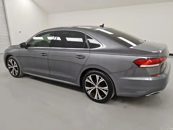 1VWSA7A3XNC002350 2022 VOLKSWAGEN PASSAT - Image 2