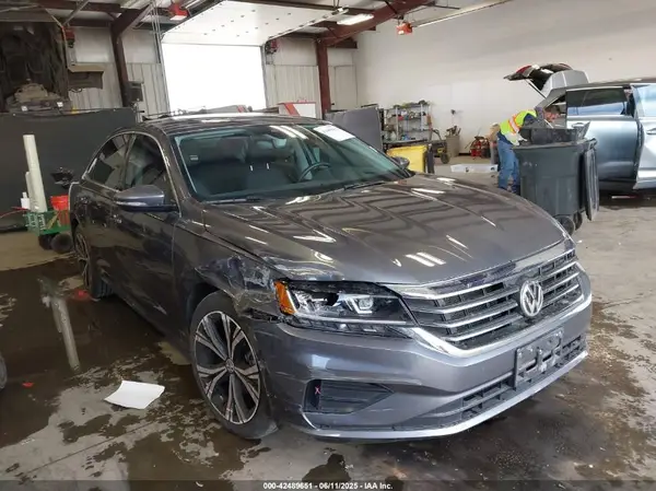 1VWSA7A3XNC003854 2022 VOLKSWAGEN PASSAT - Image 1