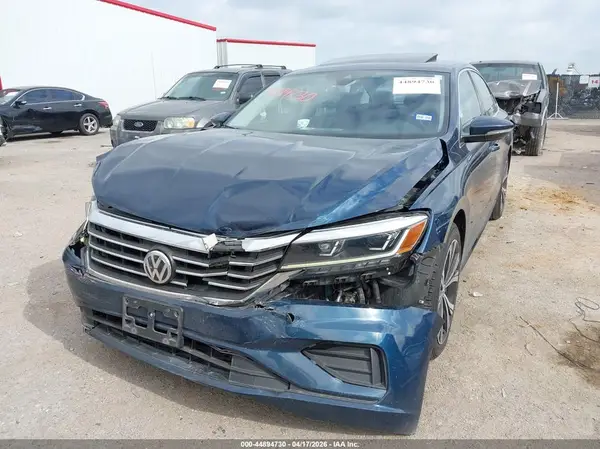 1VWSA7A3XNC008147 2022 VOLKSWAGEN PASSAT - Image 2