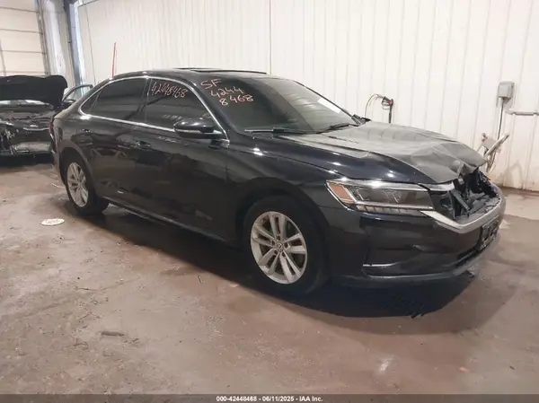 1VWWA7A32LC012515 2020 VOLKSWAGEN PASSAT - Image 1
