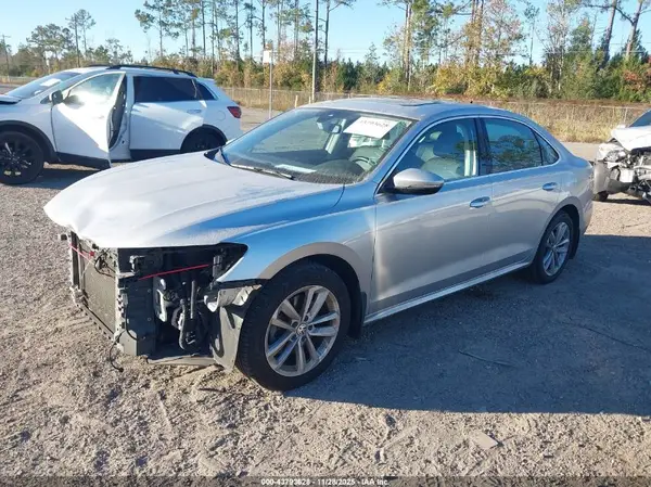 1VWWA7A33LC013284 2020 VOLKSWAGEN PASSAT - Image 2