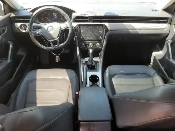 1VWWA7A34LC018025 2020 VOLKSWAGEN PASSAT - Image 8