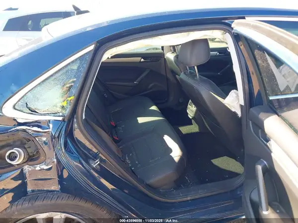 1VWWA7A37LC017029 2020 VOLKSWAGEN PASSAT - Image 8